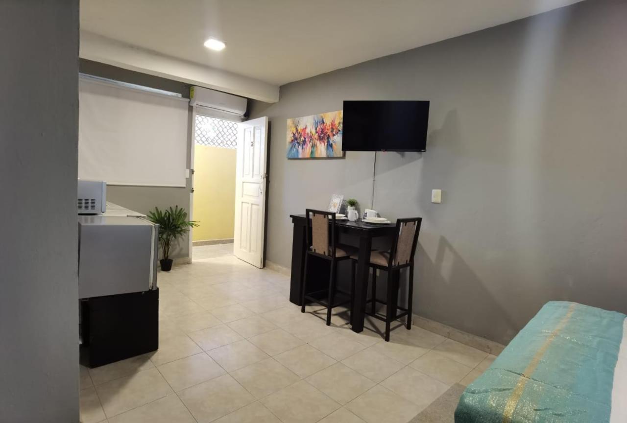 8th Street Apartment *